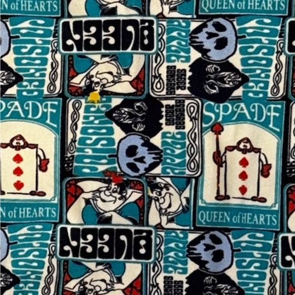 Lularoe Women’s One Size leggings Disney Evil Queen Hearts Card Wonderland - Picture 1 of 7